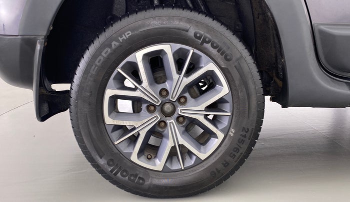 2019 Renault Duster RXS (O) CVT, Petrol, Automatic, 30,563 km, Right Rear Wheel