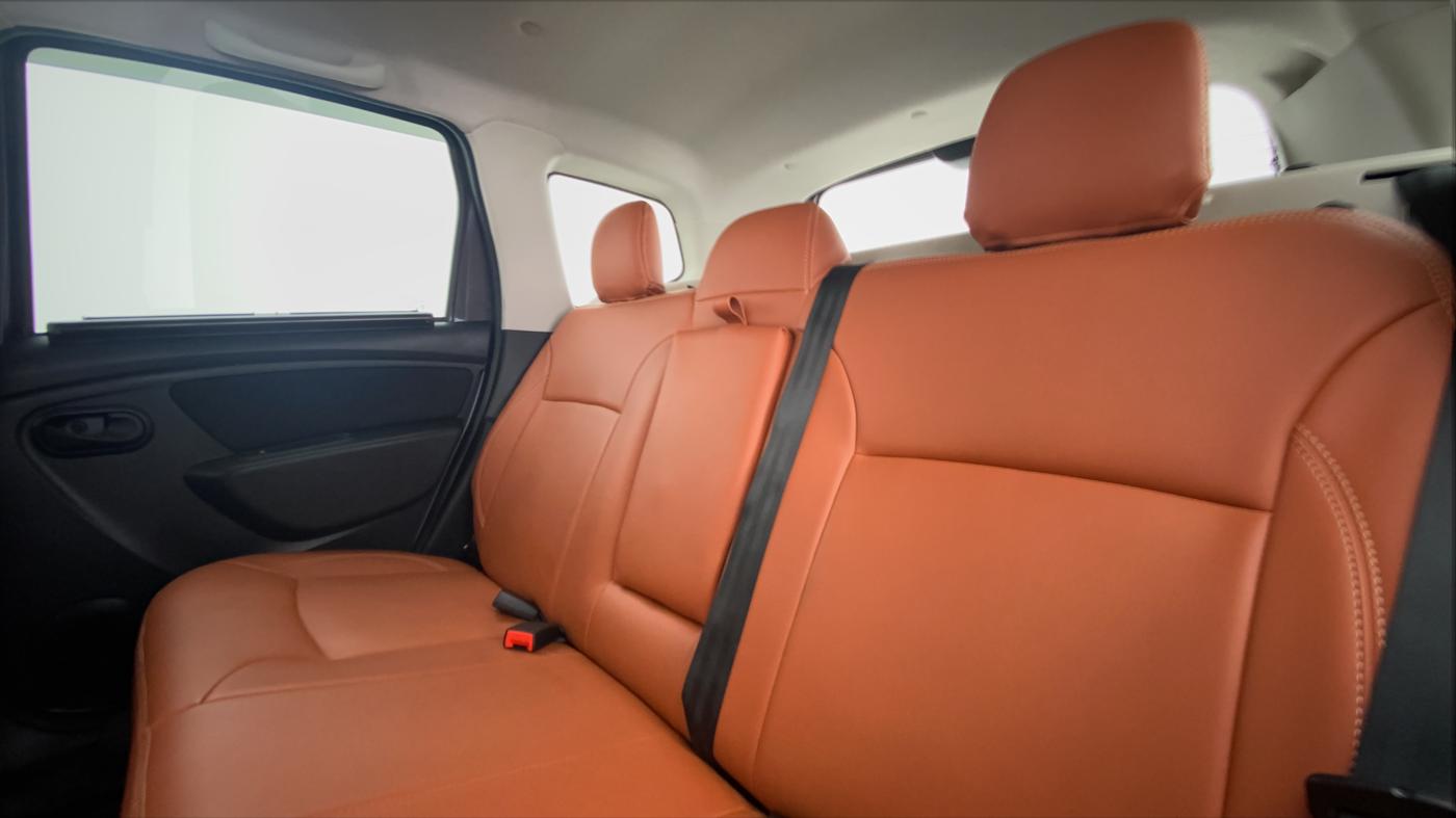 2019 Renault Duster RXS (O) CVT, Petrol, Automatic, 30,563 km, Right Side Rear Door Cabin