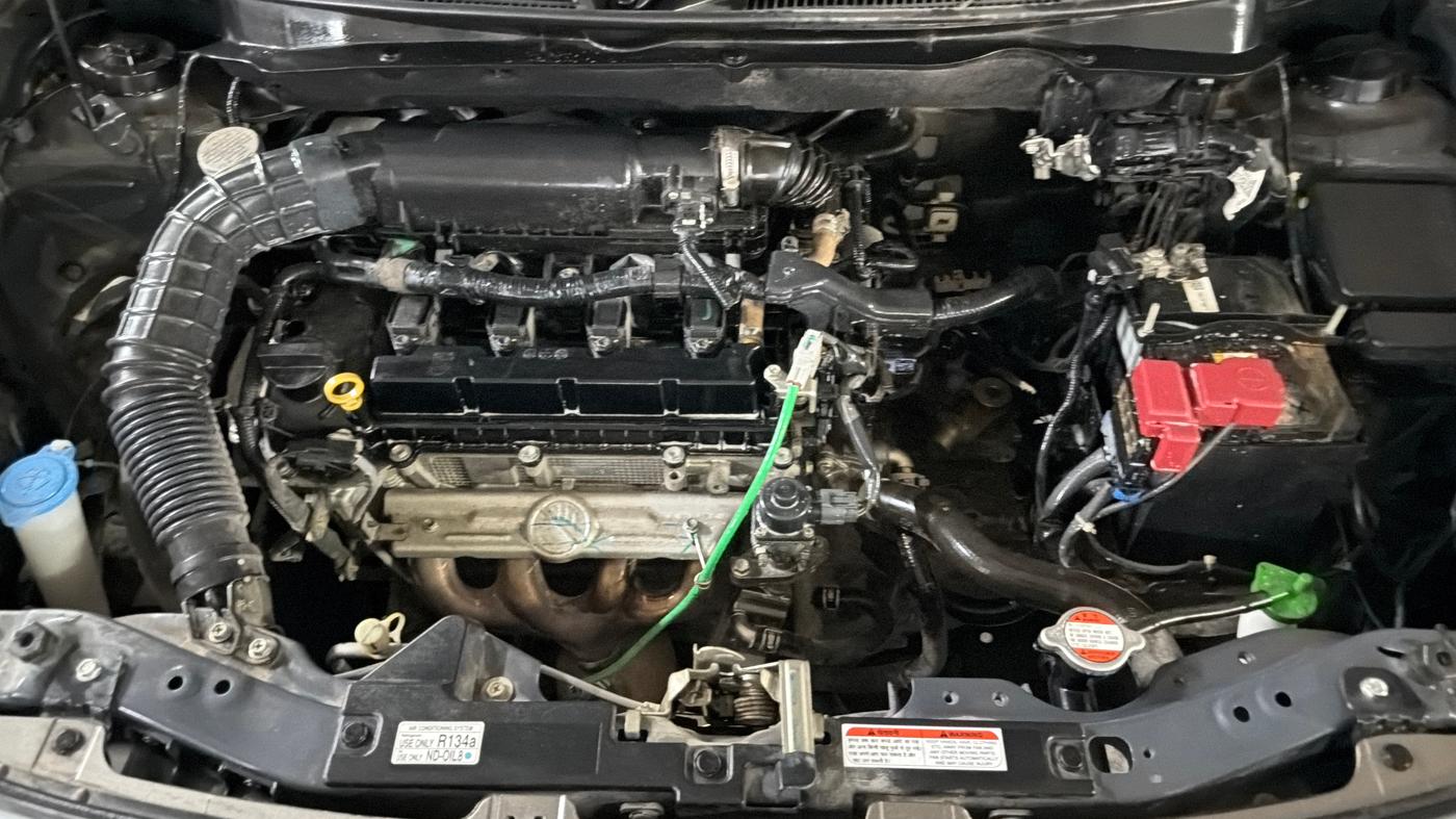 2021 Maruti Swift VXI, Petrol, Manual, 31,061 km, Engine View