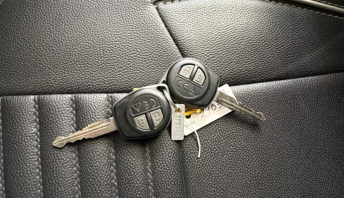 2021 Maruti Swift VXI, Petrol, Manual, 31,061 km, Key Close Up