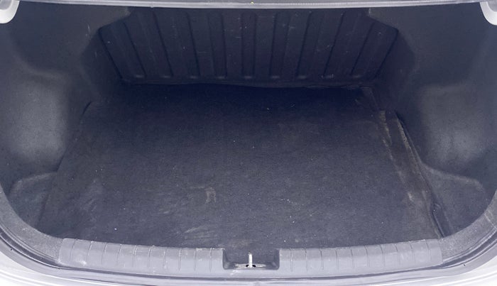 2015 Hyundai Xcent S 1.2 OPT, Petrol, Manual, 41,023 km, Boot Inside
