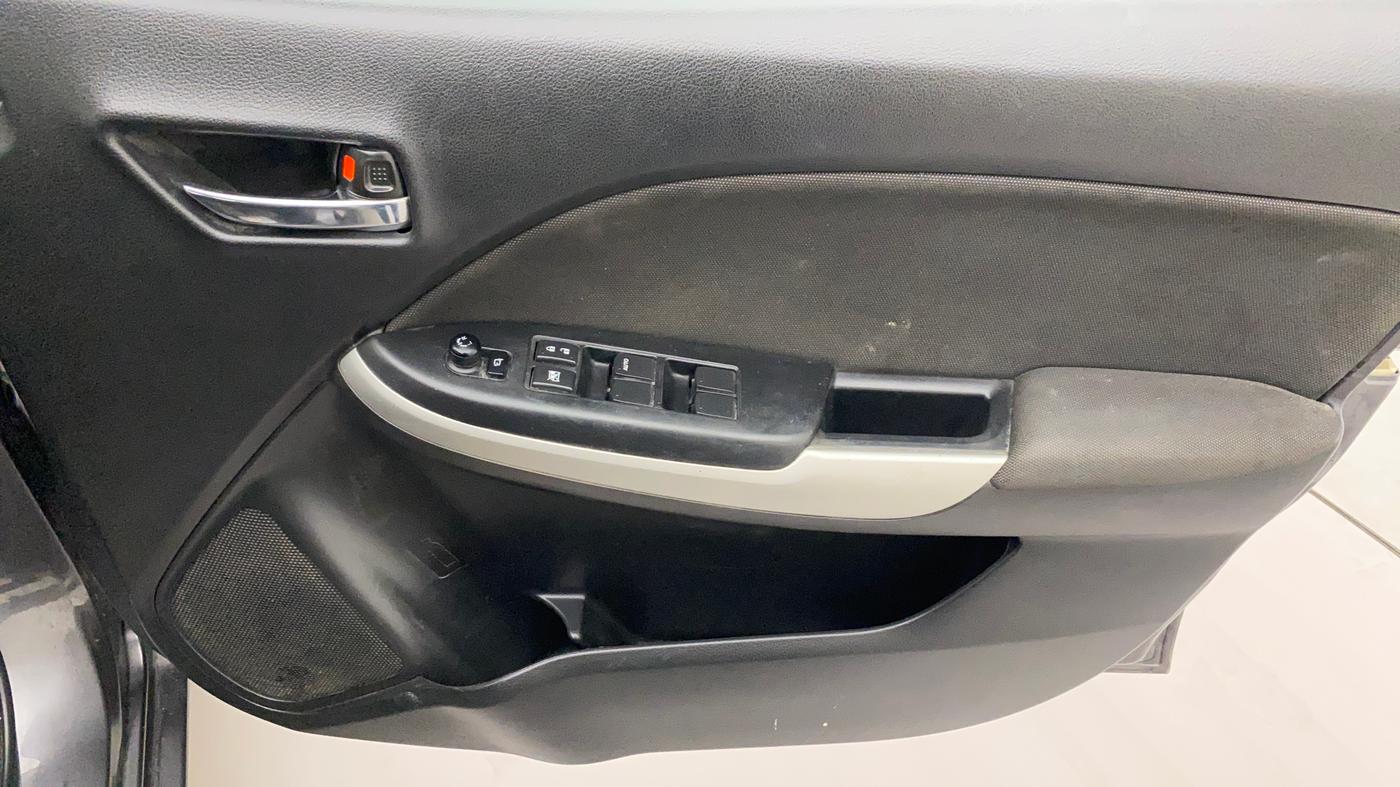 2018 Maruti Baleno DELTA PETROL 1.2, Petrol, Manual, 77,462 km, Driver Side Door Panels Control