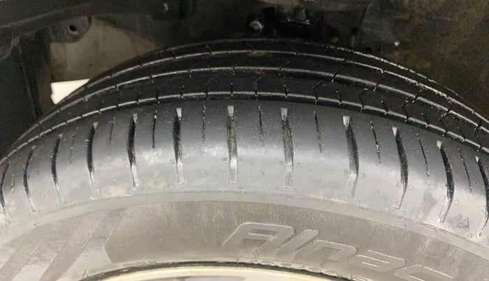 2016 Honda BR-V 1.5L I-VTEC V CVT, Petrol, Automatic, 1,24,384 km, Left Front Tyre Tread