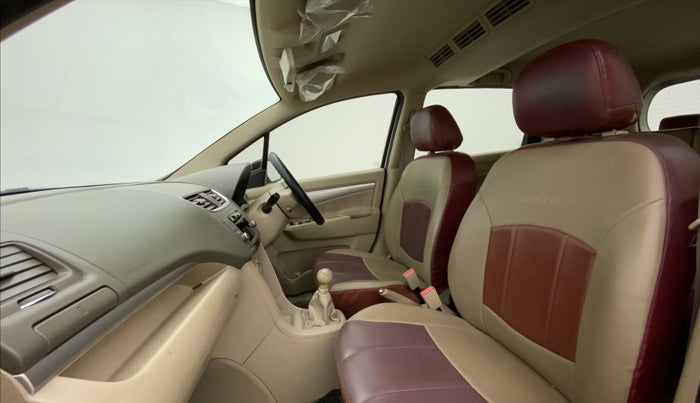 2012 Maruti Ertiga ZXI, Petrol, Manual, 65,874 km, Right Side Front Door Cabin