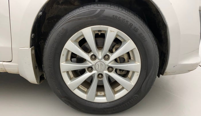 2012 Maruti Ertiga ZXI, Petrol, Manual, 65,874 km, Right Front Wheel