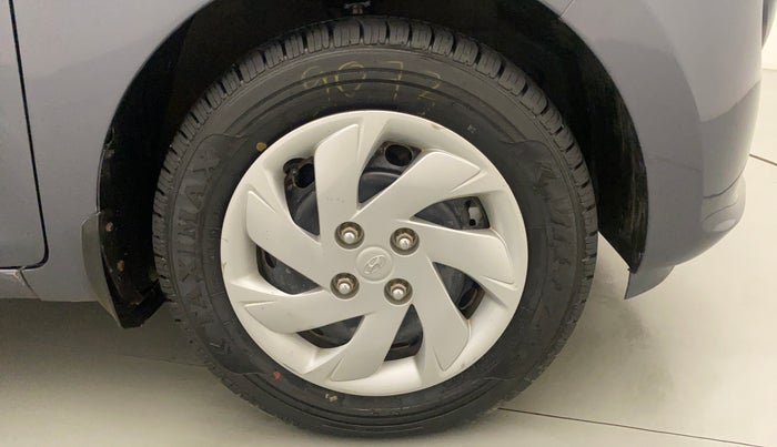 2019 Hyundai NEW SANTRO SPORTZ CNG, CNG, Manual, 73,922 km, Right Front Wheel