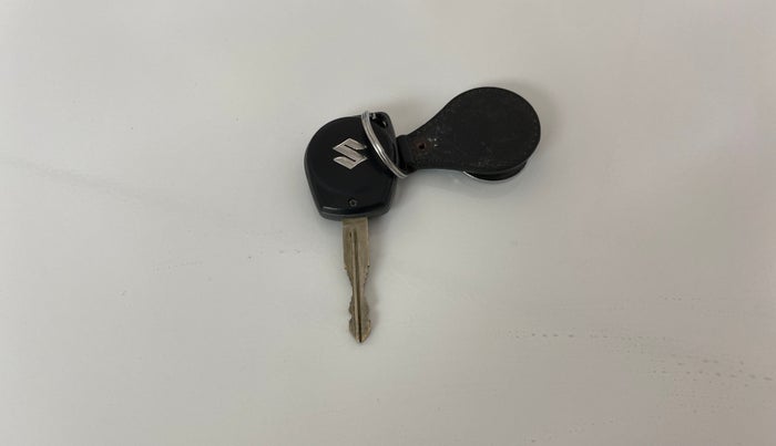 2018 Maruti Ertiga VXI, Petrol, Manual, 23,600 km, Key Close Up