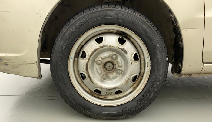 2010 Maruti Zen Estilo LXI, Petrol, Manual, 19,332 km, Left Front Wheel