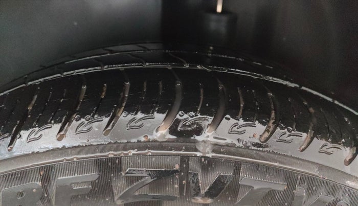 2017 Volkswagen Polo GT TSI AT, Petrol, Automatic, 61,917 km, Left Rear Tyre Tread