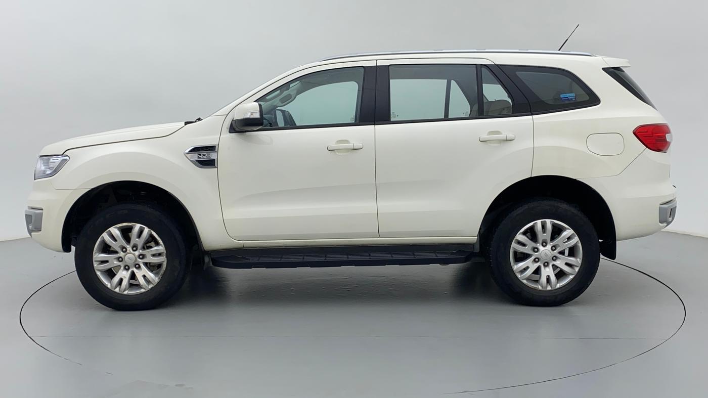 2016 Ford Endeavour 2.2l 4X4 MT Trend, Diesel, Manual, 46,767 km, Left Side