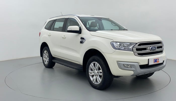 2016 Ford Endeavour 2.2l 4X4 MT Trend, Diesel, Manual, 46,767 km, Right Front Diagonal