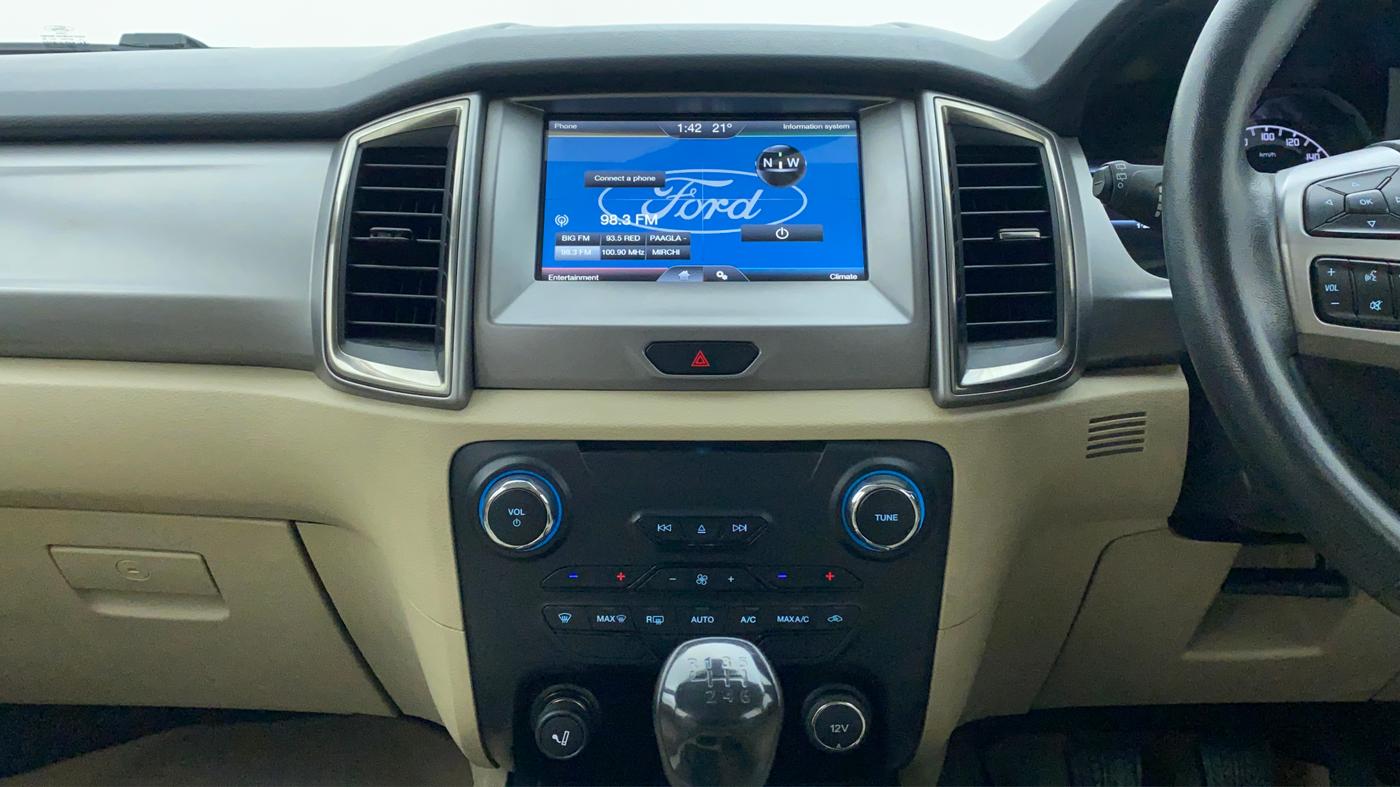 2016 Ford Endeavour 2.2l 4X4 MT Trend, Diesel, Manual, 46,767 km, Air Conditioner