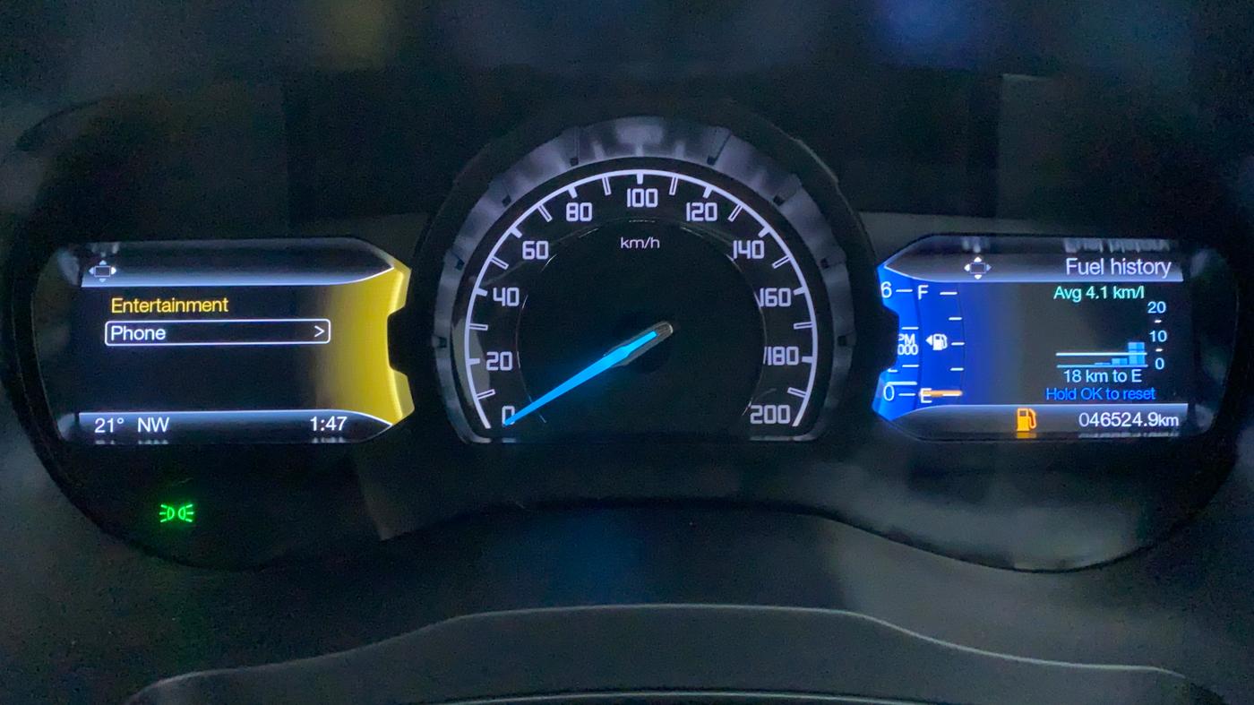 2016 Ford Endeavour 2.2l 4X4 MT Trend, Diesel, Manual, 46,767 km, Odometer Image