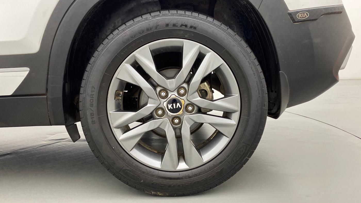 2020 KIA SELTOS HTX+ AT 1.5 DIESEL, Diesel, Automatic, 44,301 km, Left Rear Wheel
