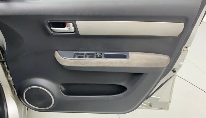 2011 Maruti Swift Dzire VXI, Petrol, Manual, 82,915 km, Driver Side Door Panels Control