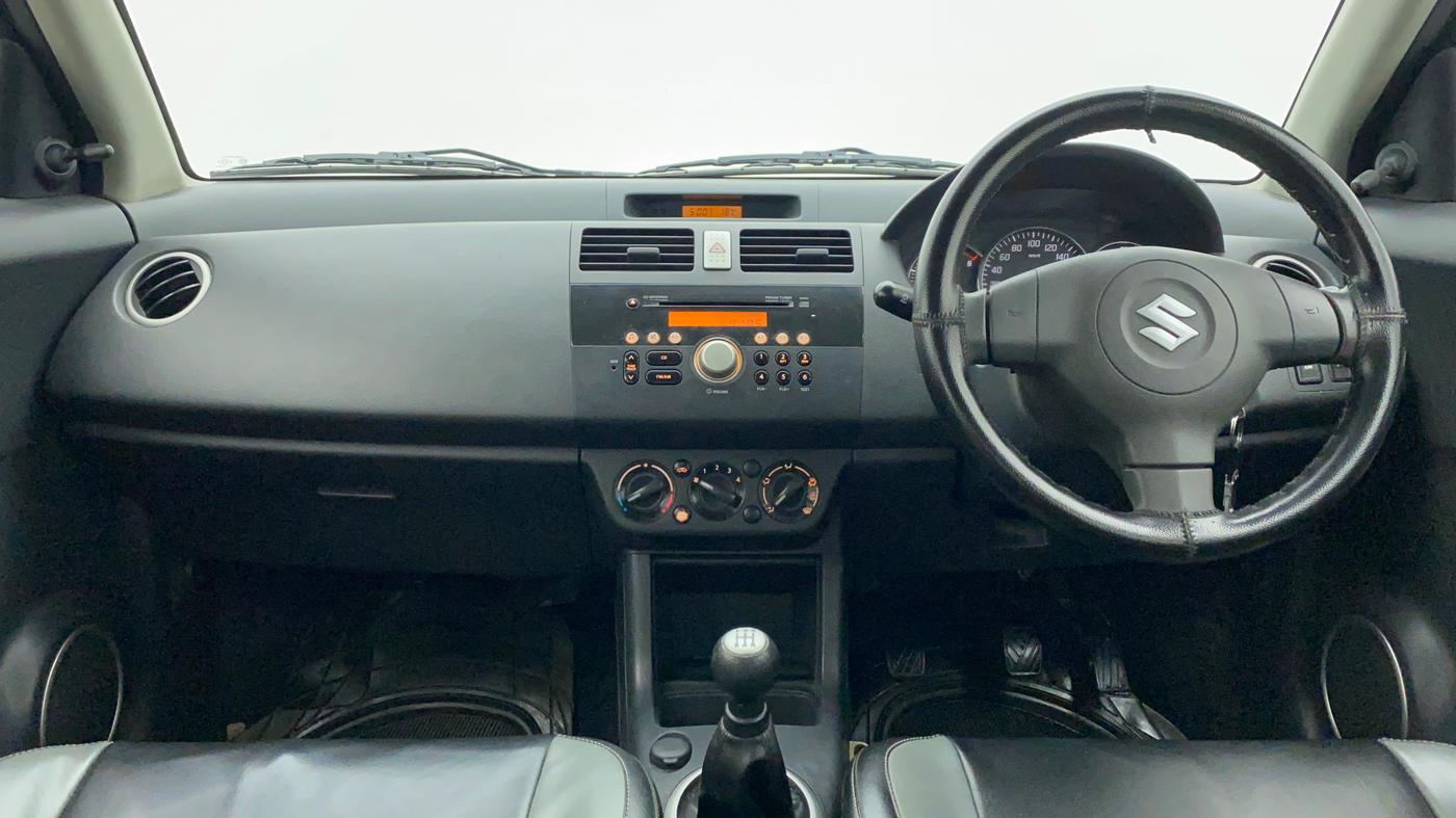 2011 Maruti Swift Dzire VXI, Petrol, Manual, 82,915 km, Dashboard