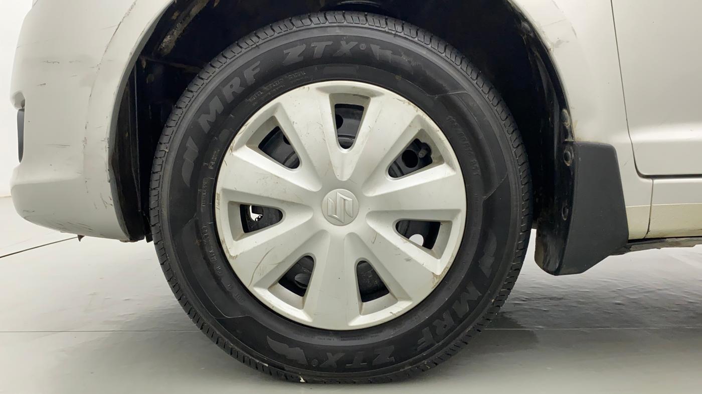 2011 Maruti Swift Dzire VXI, Petrol, Manual, 82,915 km, Left Front Wheel