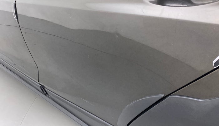 2018 Honda WR-V 1.2L I-VTEC VX MT, CNG, Manual, 68,667 km, Rear left door - Slightly dented