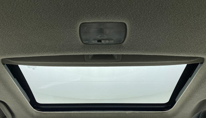 2018 Honda WR-V 1.2L I-VTEC VX MT, CNG, Manual, 68,667 km, Moonroof/ Sunroof