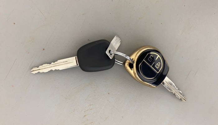 2022 Maruti S PRESSO VXI (O), Petrol, Manual, 60,576 km, Key Close Up