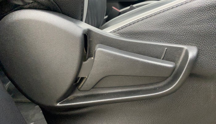 2022 Maruti S PRESSO VXI (O), Petrol, Manual, 60,576 km, Driver Side Adjustment Panel