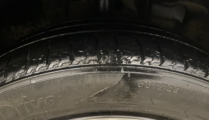 2020 Tata TIGOR XZ PLUS PETROL, Petrol, Manual, 62,949 km, Right Front Tyre Tread