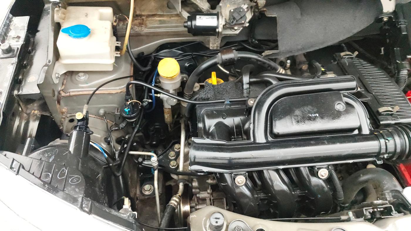 2016 Renault Kwid RXT 1.0, Petrol, Manual, 52,348 km, Engine View - Right