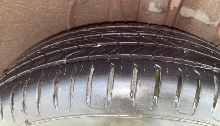 2019 Hyundai Elite i20 MAGNA PLUS 1.2, Petrol, Manual, 55,472 km, Left Rear Tyre Tread