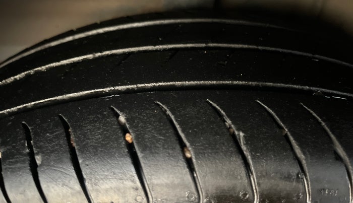 2024 Hyundai EXTER SX(O) CONNECT 1.2 AMT, Petrol, Automatic, 17,222 km, Right Rear Tyre Tread