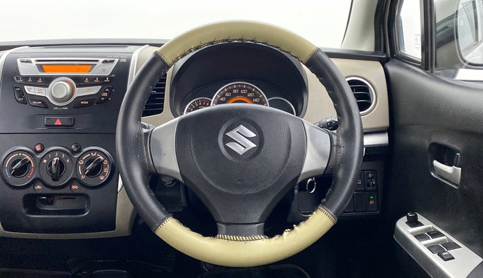 2014 Maruti Wagon R 1.0 VXI, Petrol, Manual, 28,171 km, Steering Wheel Close Up