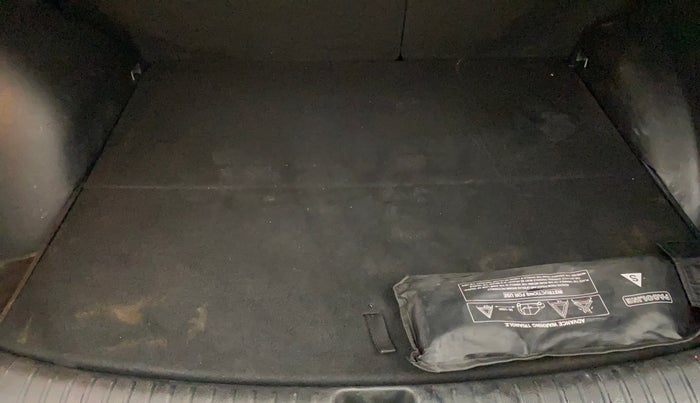 2021 KIA SELTOS GTX PLUS DCT 1.4 PETROL, Petrol, Automatic, 1,43,517 km, Boot Inside