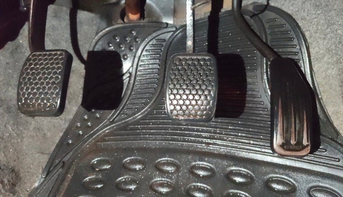 2013 Maruti Alto K10 VXI, Petrol, Manual, 55,401 km, Pedals