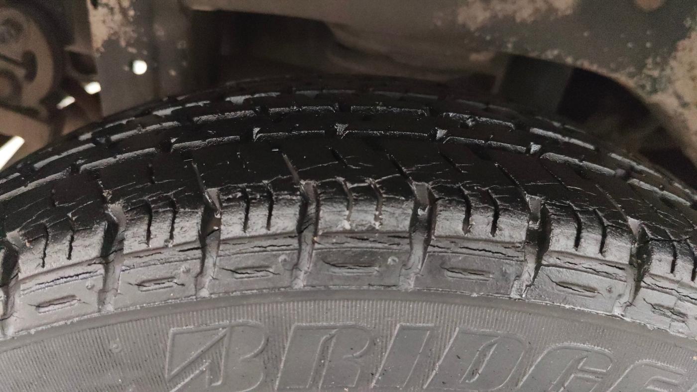 2013 Maruti Alto K10 VXI, Petrol, Manual, 55,454 km, Right Rear Tyre Tread