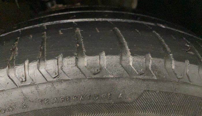 2019 Hyundai Verna 1.6 VTVT SX (O) AT, Petrol, Automatic, 79,119 km, Right Front Tyre Tread