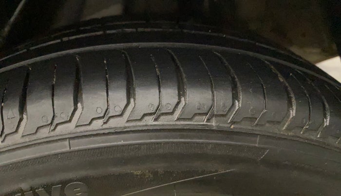 2019 Hyundai Verna 1.6 VTVT SX (O) AT, Petrol, Automatic, 79,119 km, Left Rear Tyre Tread