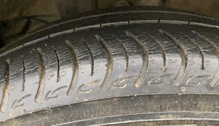 2019 Honda Amaze 1.2L I-VTEC VX CVT, Petrol, Automatic, 30,736 km, Left Front Tyre Tread