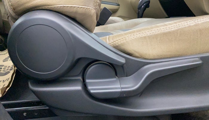 2019 Honda Amaze 1.2L I-VTEC VX CVT, Petrol, Automatic, 30,736 km, Driver Side Adjustment Panel