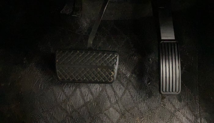 2019 Honda Amaze 1.2L I-VTEC VX CVT, Petrol, Automatic, 30,736 km, Pedals