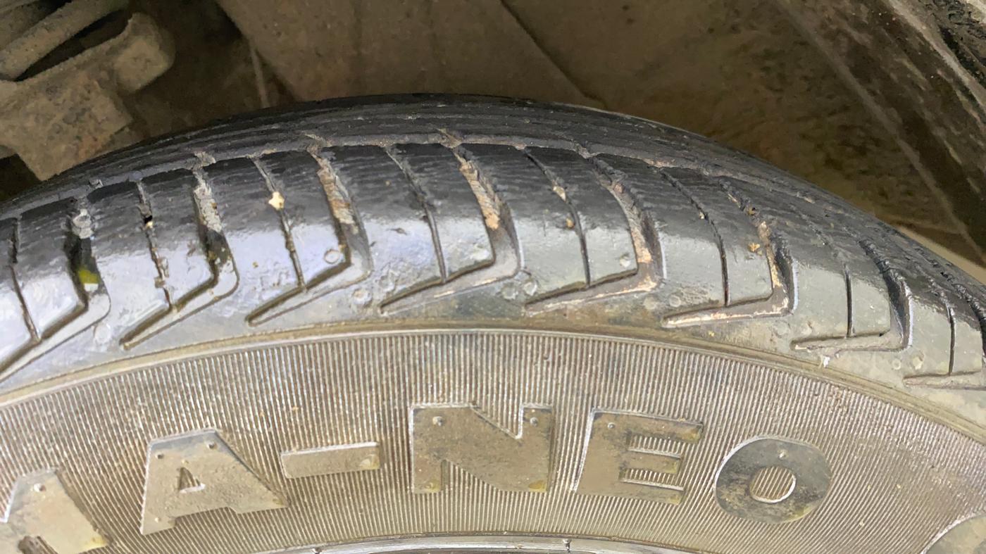 2019 Datsun Redi Go T (O), Petrol, Manual, 54,512 km, Left Front Tyre Tread