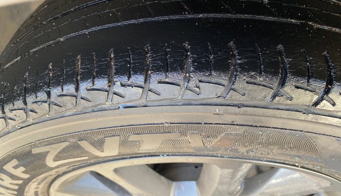 2019 Hyundai Elite i20 SPORTZ PLUS 1.2, Petrol, Manual, 48,747 km, Left Front Tyre Tread