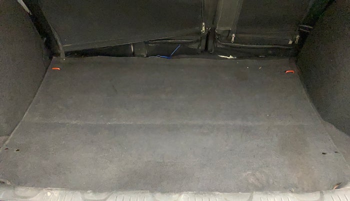 2016 Ford Ecosport TITANIUM 1.5L PETROL AT, Petrol, Automatic, 84,066 km, Boot Inside