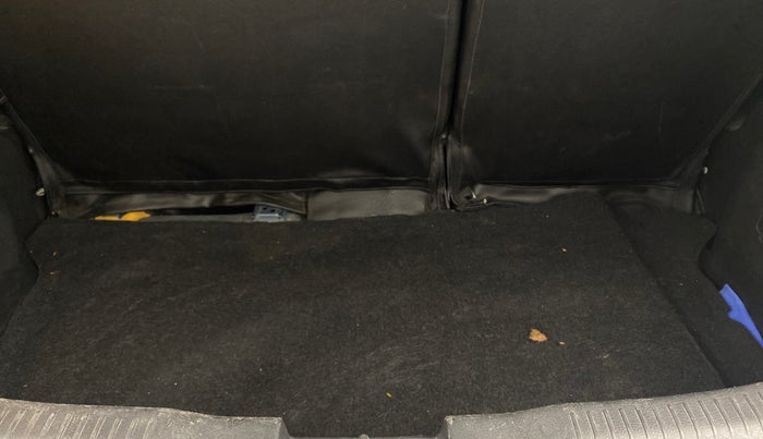 2018 Maruti IGNIS ZETA 1.2, Petrol, Manual, 58,733 km, Boot Inside