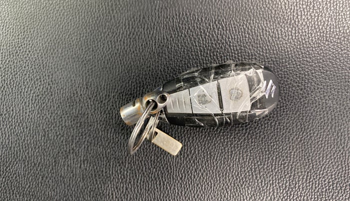 2018 Maruti IGNIS ZETA 1.2, Petrol, Manual, 58,733 km, Key Close Up