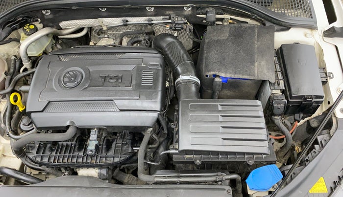 2017 Skoda Octavia STYLE PLUS AT 1.8 TSI, Petrol, Automatic, 50,858 km, Engine View - Left