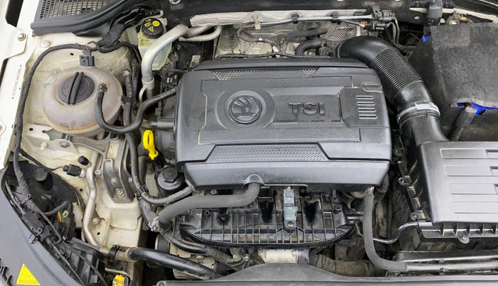 2017 Skoda Octavia STYLE PLUS AT 1.8 TSI, Petrol, Automatic, 50,858 km, Engine View - Right