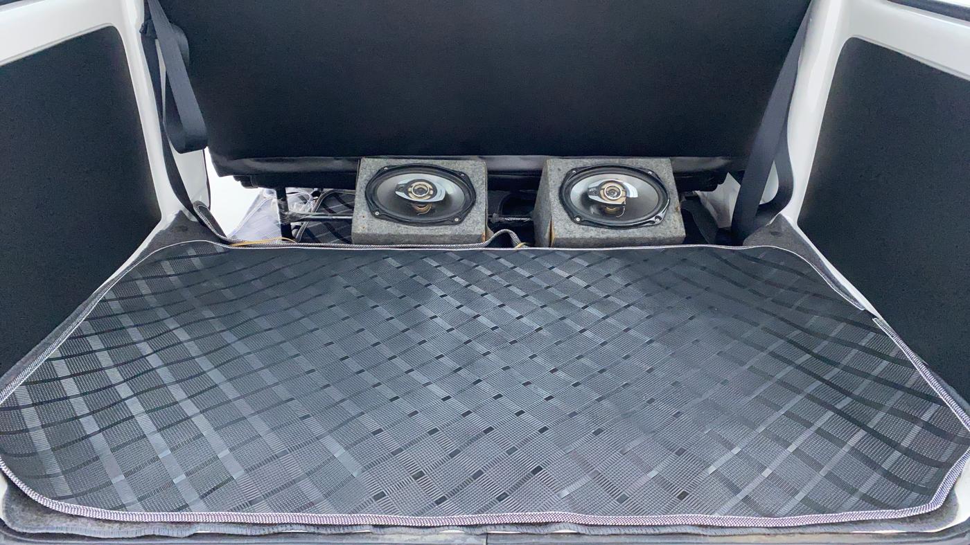 2018 Maruti Eeco 5 STR WITH AC PLUSHTR, Petrol, Manual, Boot inside view
