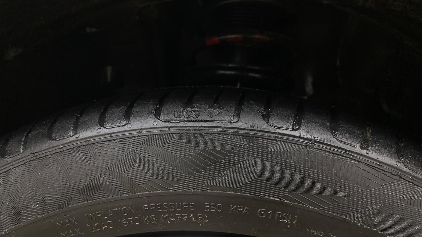 2022 MG ASTOR SMART 1.5 MT, Petrol, Manual, 38,946 km, Left Front Tyre Tread