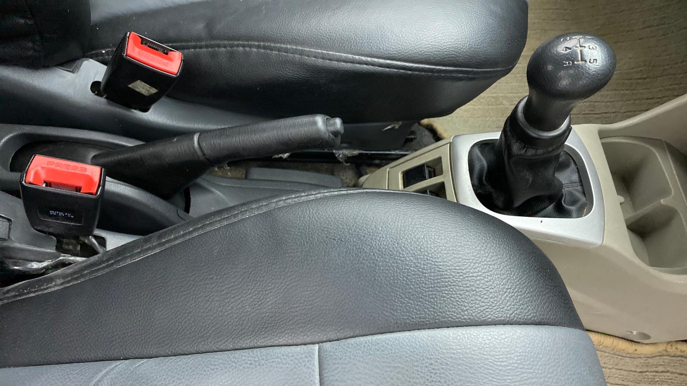 2019 Maruti Alto K10 VXI, Petrol, Manual, 64,737 km, Gear Lever