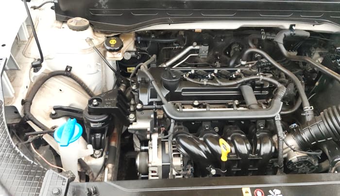 2023 Hyundai VENUE S 1.2, Petrol, Manual, 23,248 km, Engine View - Right