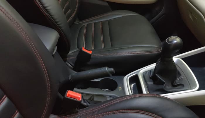 2023 Hyundai VENUE S 1.2, Petrol, Manual, 23,248 km, Gear Lever